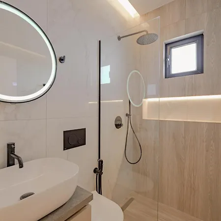 Xhefri Zajazd Saranda