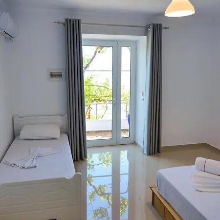 Xhefri Locanda Sarandë