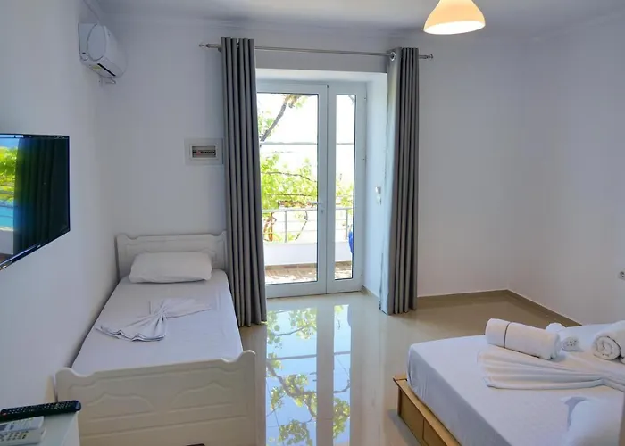 Xhefri イン Sarandë