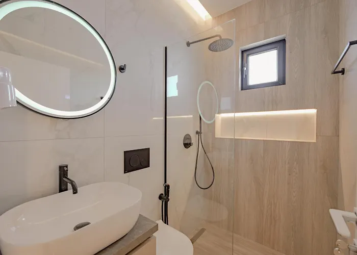 Xhefri イン Sarandë